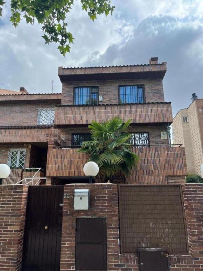 C7 Exclusiva Zona Madrid Appartement Buitenkant foto